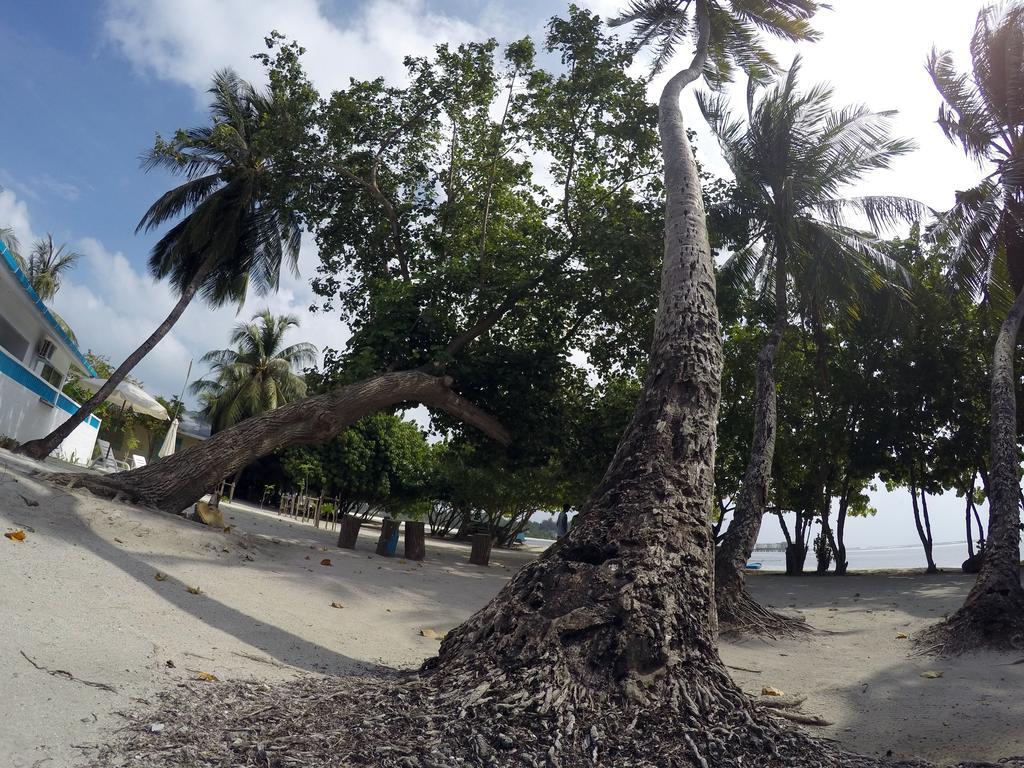 Rip Tide Vacation Inn, K.Guraidhoo Гурайдо Екстериор снимка
