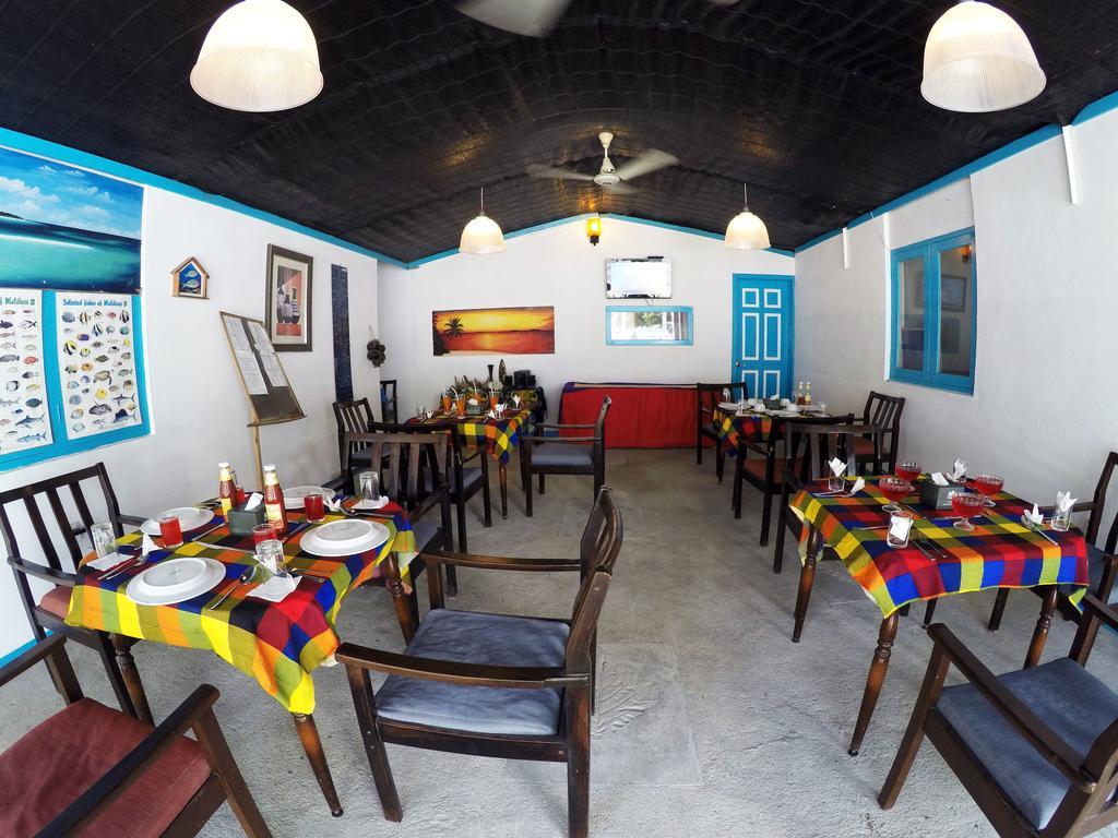Rip Tide Vacation Inn, K.Guraidhoo Гурайдо Екстериор снимка