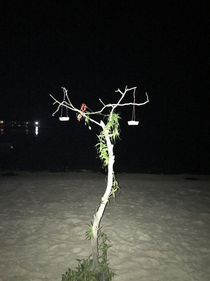 Rip Tide Vacation Inn, K.Guraidhoo Гурайдо Екстериор снимка