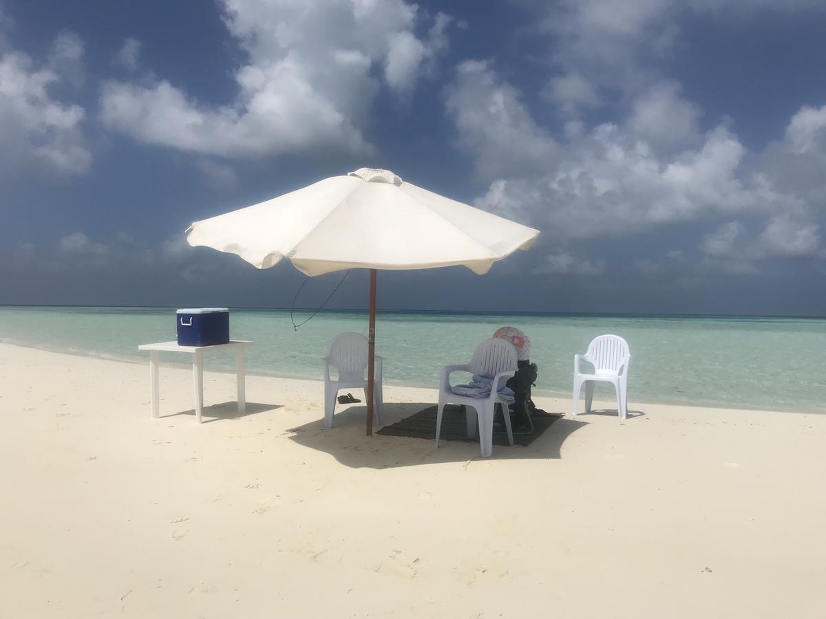 Rip Tide Vacation Inn, K.Guraidhoo Гурайдо Екстериор снимка