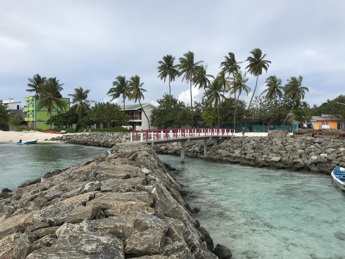 Rip Tide Vacation Inn, K.Guraidhoo Гурайдо Екстериор снимка